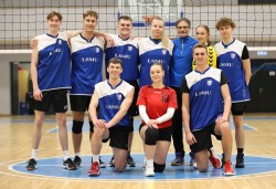 Lietuvos sveikatos mokslų universitetas po dramatiškos kovos įveikė „Aukščiau tinklo“ 3:2