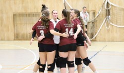 KTML ,,Dailiojoje“ moterų lygoje pergalę iškovojo VDU (3:0).