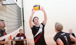 „Atlas“ po penkių setų kovos palaužė „Tinklinio inžineriją“ – 3:2