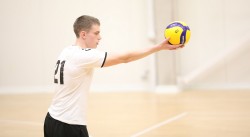 VDU tinklininkai Prezidento Valdo Adamkaus sporto centre 3:1 įveikė „Tinklinio Inžineriją“