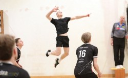 KTML vyrų tinklinio lygoje pergalę švenčia Atlas komanda.